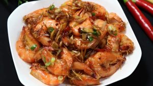 Cách làm tôm xào sả ớt thơm ngon chuẩn vị miền Nam Tôm xào sả ớt thơm ngon chuẩn vị miền Nam