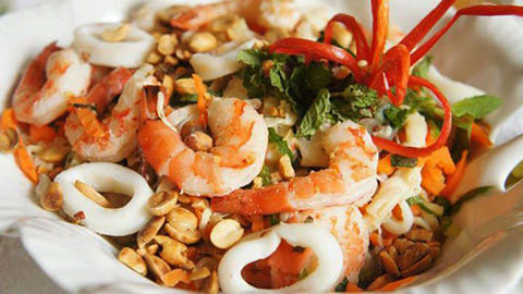 Gỏi mực chua cay Gỏi mực chua cay